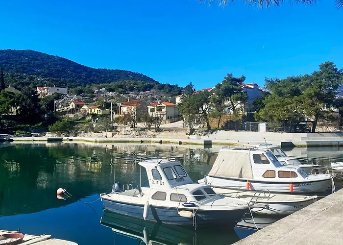 Apartmani Portina